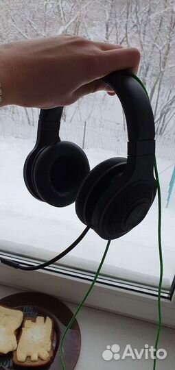 Наушники Razer kraken Essential