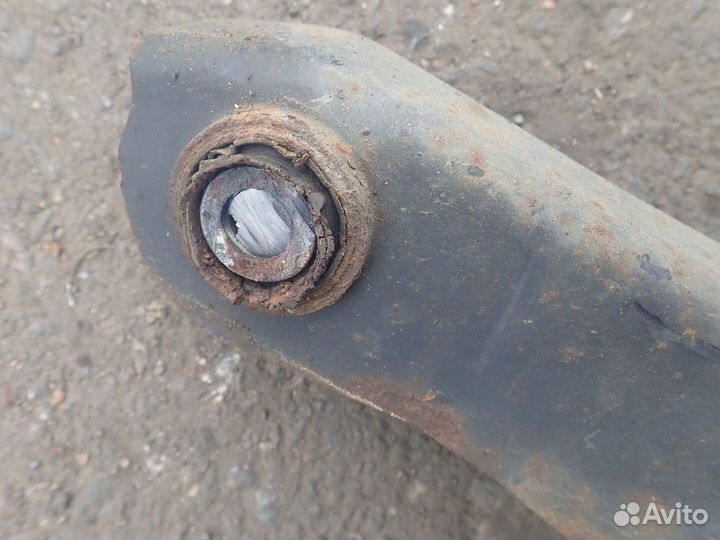 Рычаг подвески Ford Focus 2, 2010