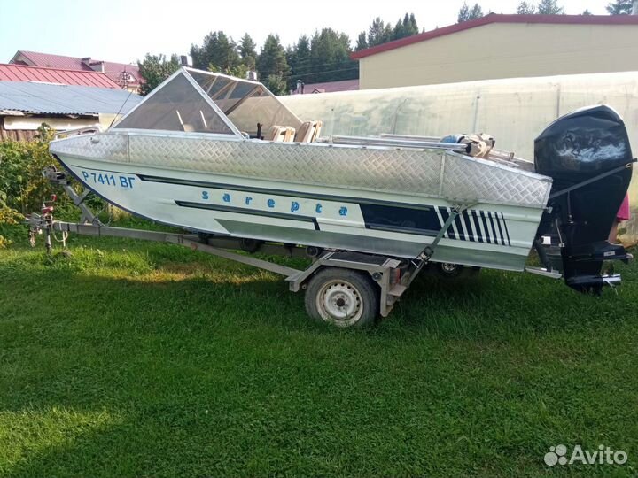 Моторная лодка Сарепта
