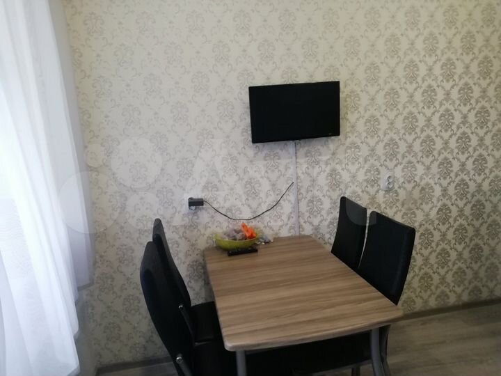 2-к. квартира, 45 м², 6/9 эт.