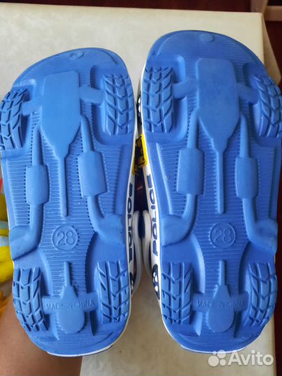 Детские резиновые тапочки типа crocs