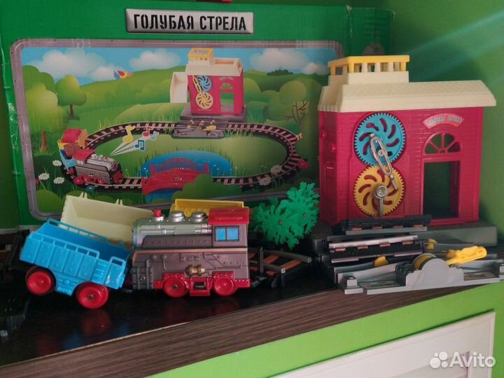 Поезд. железная дорога