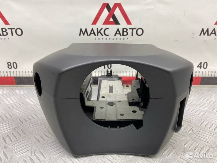 Б/У кожух рулевой колонки (обшивка салона) Renault