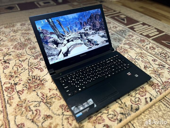 Игровой ноутбук Lenovo i3-4005u/10гб/8500м