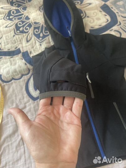 Куртка/ветровка детская 134