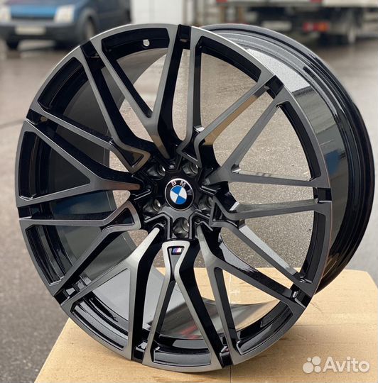 Кованые диски BMW X5M X6M R23 818М Style