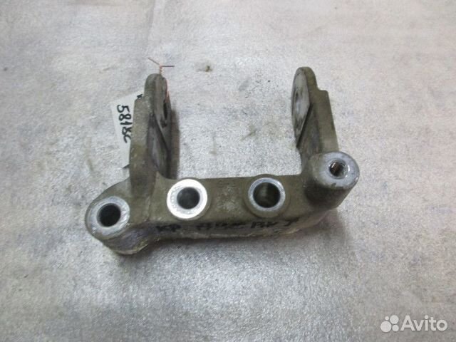 Кронштейн двигателя правый Mitsubishi Outlander XL