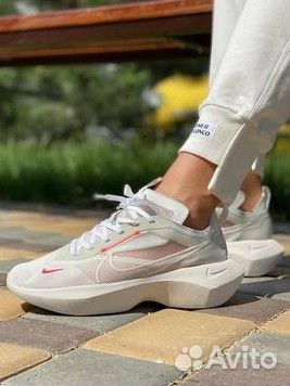 Кроссовки Nike