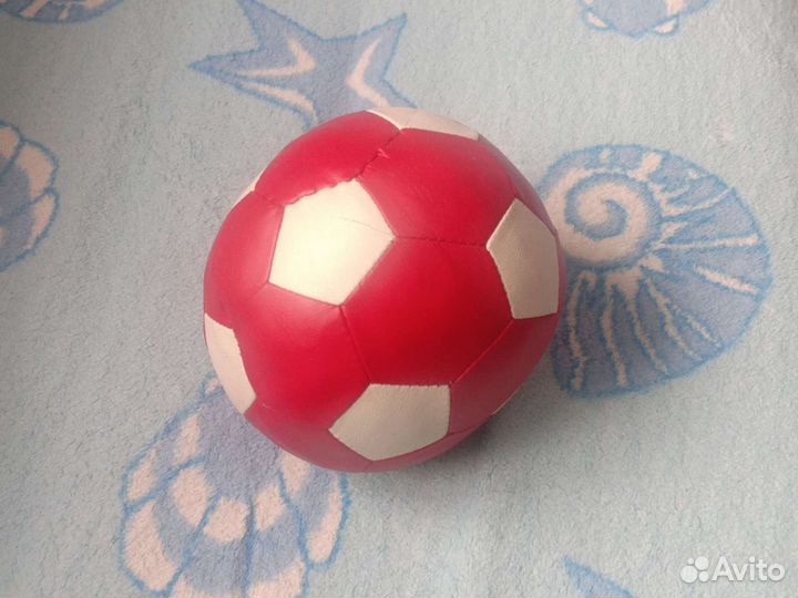 Мяч новый Pele