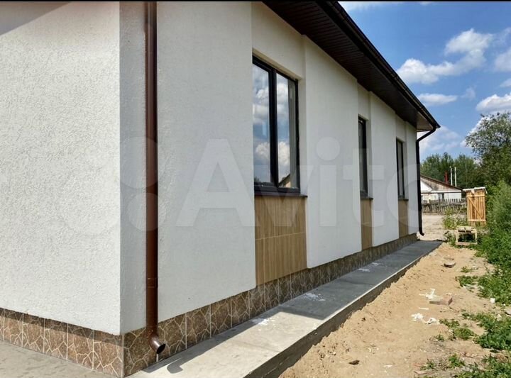 Коттедж 161 м² на участке 15 сот.