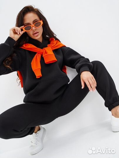 Спортивный костюм с начесом новый