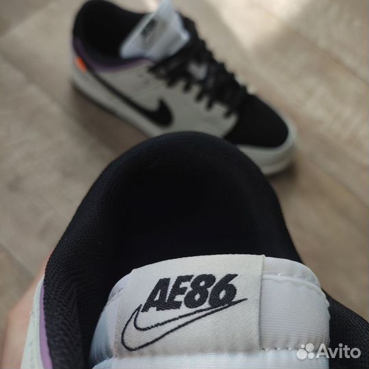 Кроссовки Nike SB Dunk Low Toyota AE86