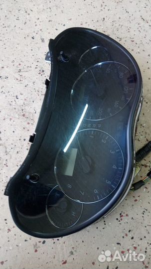 Панель приборов Тойота Авенсис т250 АКПП 2.0