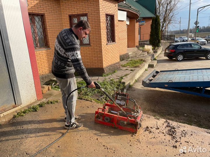 Горизонтальный прокол под дорогой