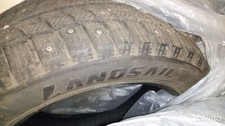 Landsail Ice Star IS33 215/55 R17