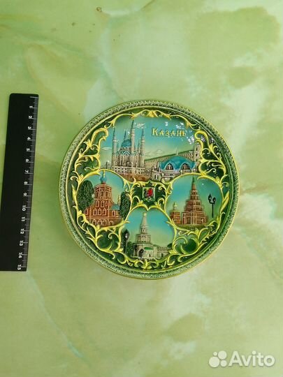 Тарелки различных городов