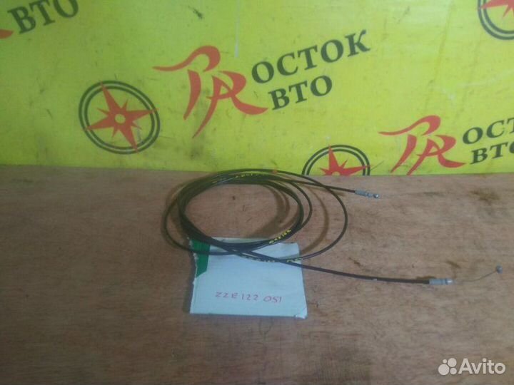 Трос багажника Toyota Corolla ZZE122