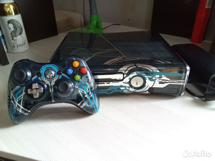 Xbox 360S 