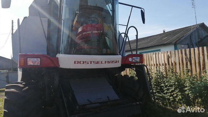 Комбайн Ростсельмаш Vector, 2007