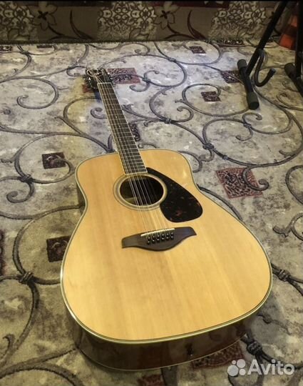 Гитара акустическая 12-струнная Yamaha FG820 12