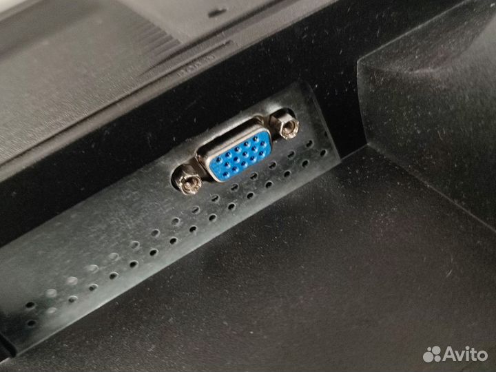 Монитор Samsung 50*30 см