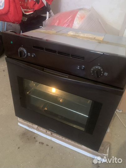 Духовой шкаф Hotpoint, газовый и эл теном