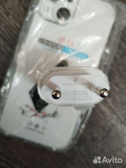 Блок зарядки iPhone