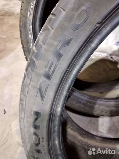 Pirelli Scorpion Zero 285/35 R22