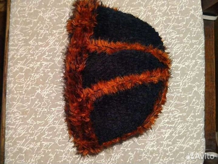 Шапка женская вязаная