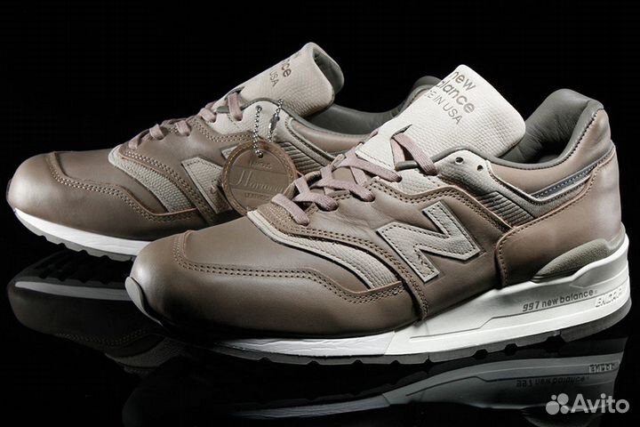 New Balance 997 x Horween leather M997BKR. US 10,5