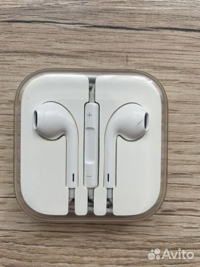 Гарнитуры чехлы Apple Samsung Sony HTC Asus Huawei