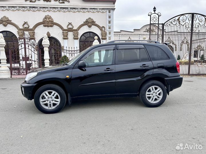 Toyota RAV4 1.8 AT, 2001, 279 000 км