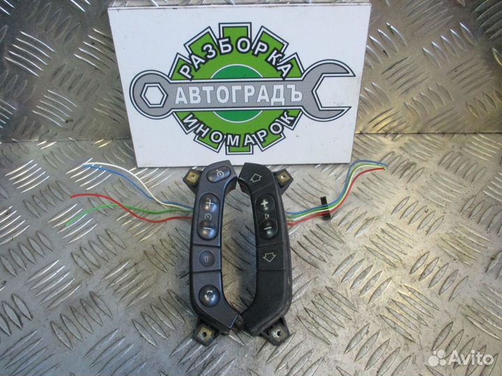 Кнопки мульти руля Бмв 5 е39 1998г