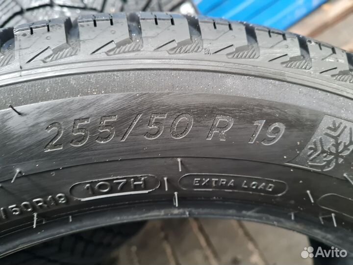 Michelin X-Ice Snow SUV 235/55 R19 и 255/50 R19 107H