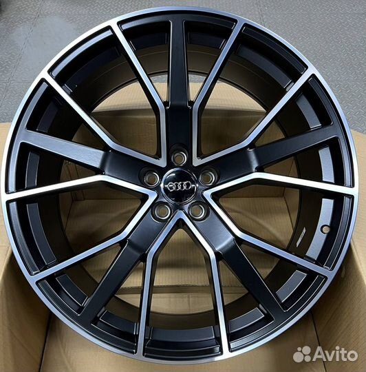 Диски на Audi Ауди A8 Q7 Q8 R22