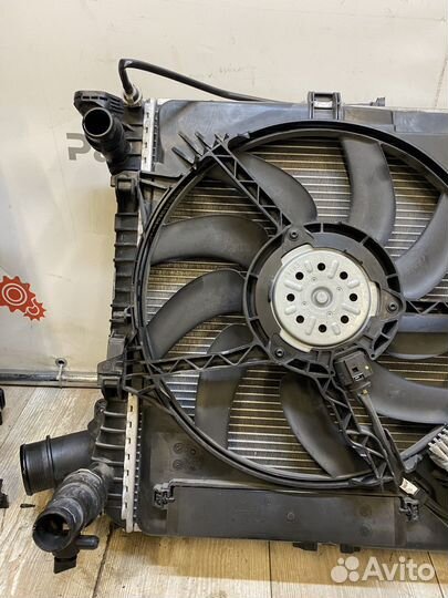 Кассета радиаторов в сборе audi A4/A5/A6/Q5