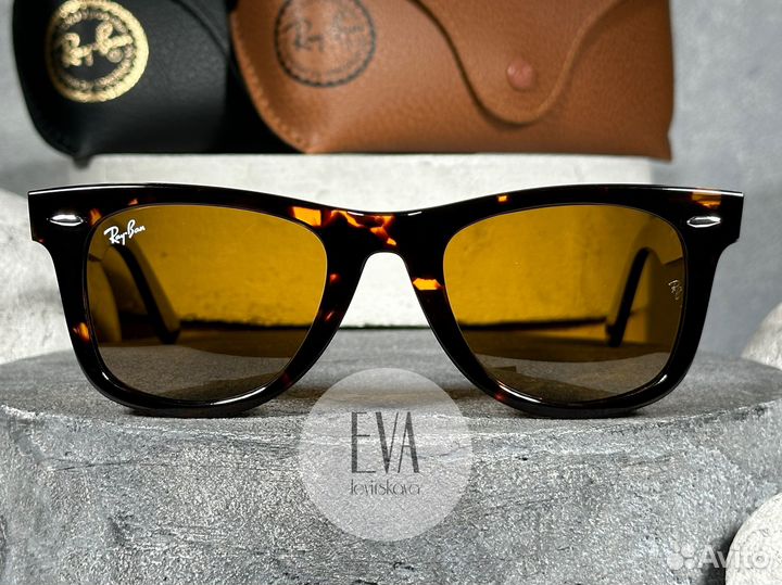 Очки Ray Ban Wayfarer Classic 2140 902/57