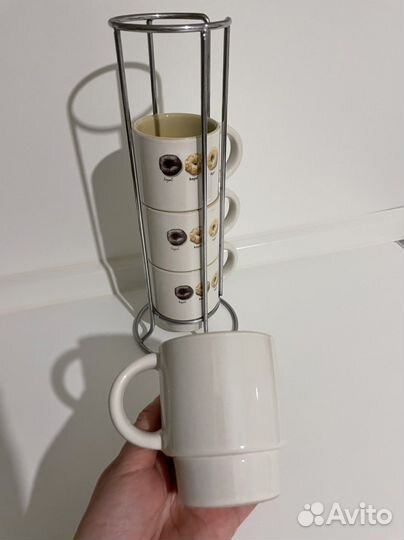 Набор чашек на подставке Испания новый