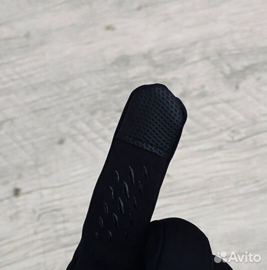 Перчатки nike