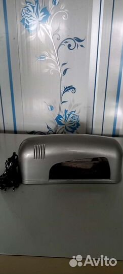 Лампа для ногтей бу