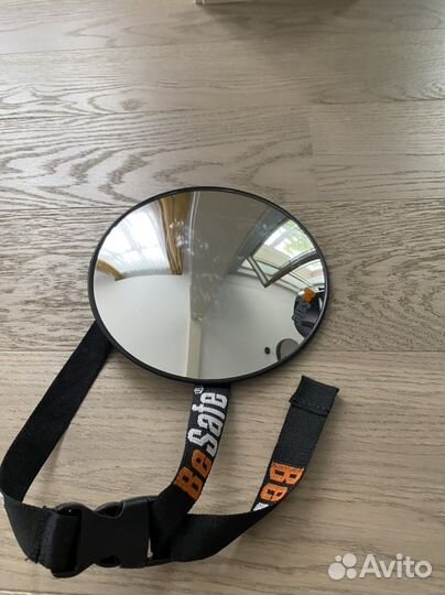 Автомобильное зеркало для наблюдения за ребенком