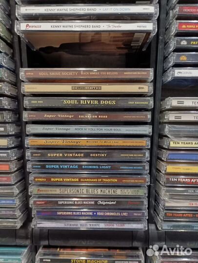 Музыкальные cd диски из рок и блюз коллекции