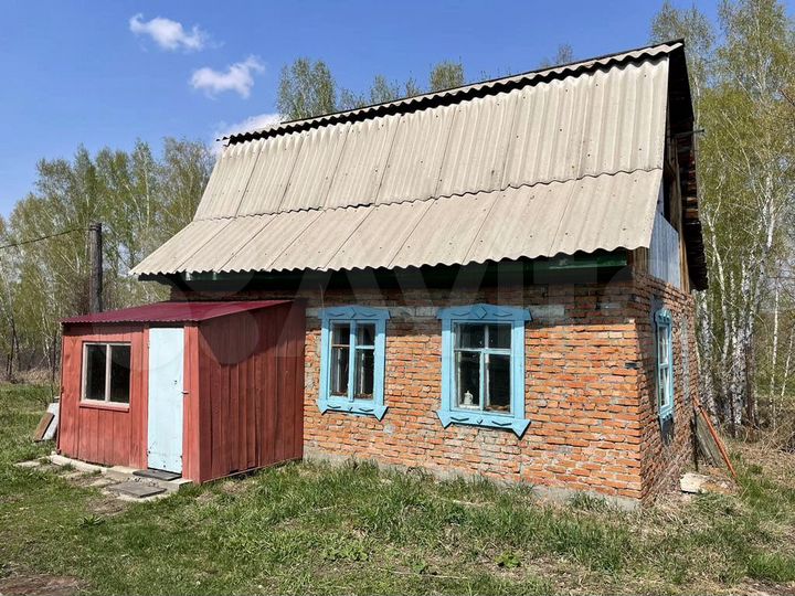 Дача 40 м² на участке 12 сот.