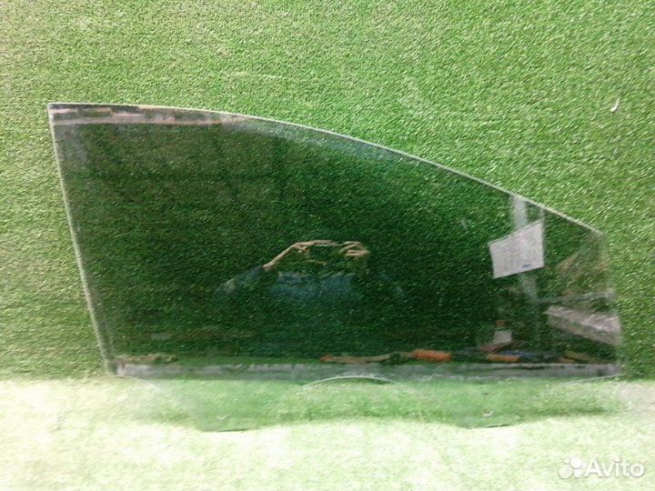 Стекло двери переднее правое Ford Focus 3 CB xqda