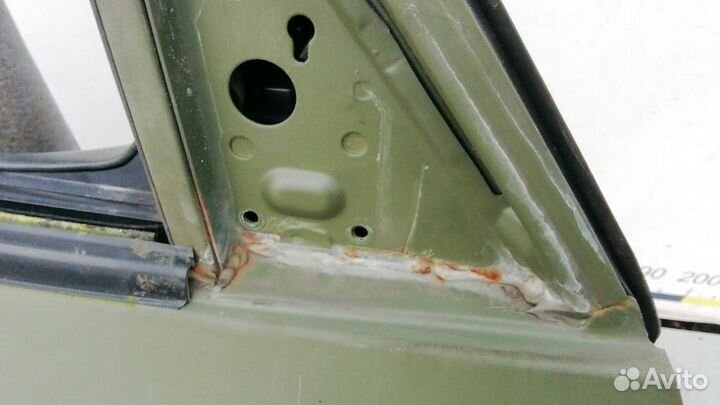 Дверь передняя правая Mitsubishi Montero/Pajero