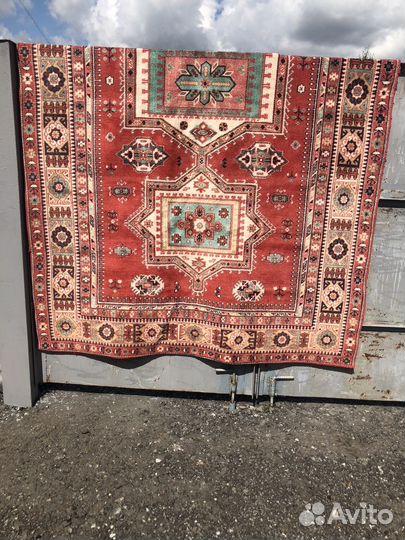 Ковры и поласы бу