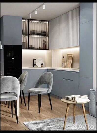 Кухня под потолок в новостройку