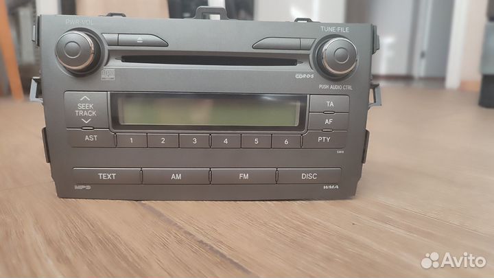 Магнитола штатная Toyota Corolla E150