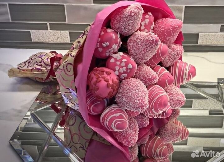 Набор из клубники в шоколаде