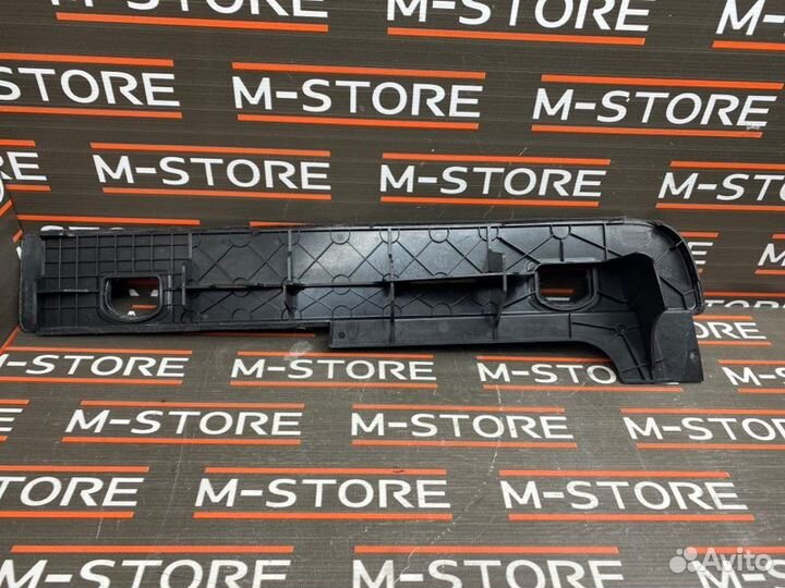 Обшивка багажника левая Volkswagen Touareg 7L BHK